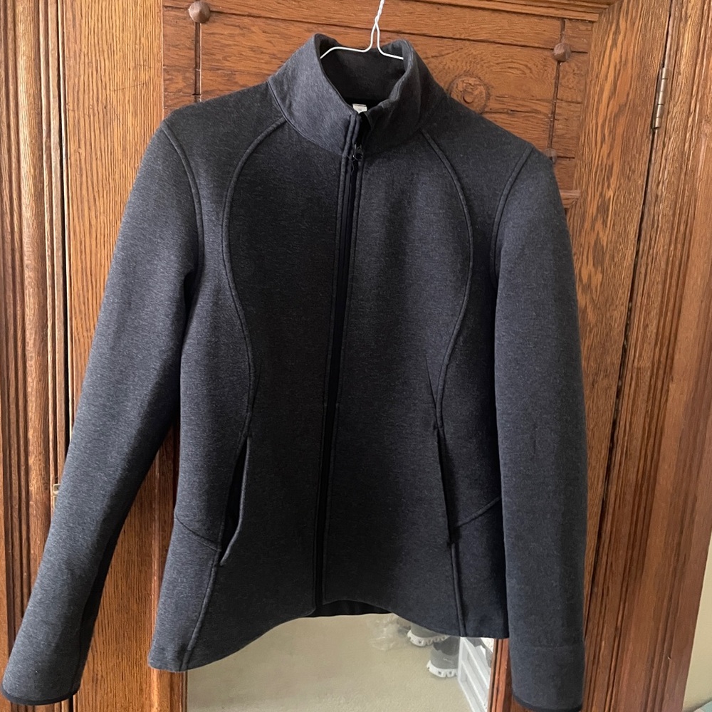 Lululemon Charcoal Gray Thick Warm Jacket Size 10